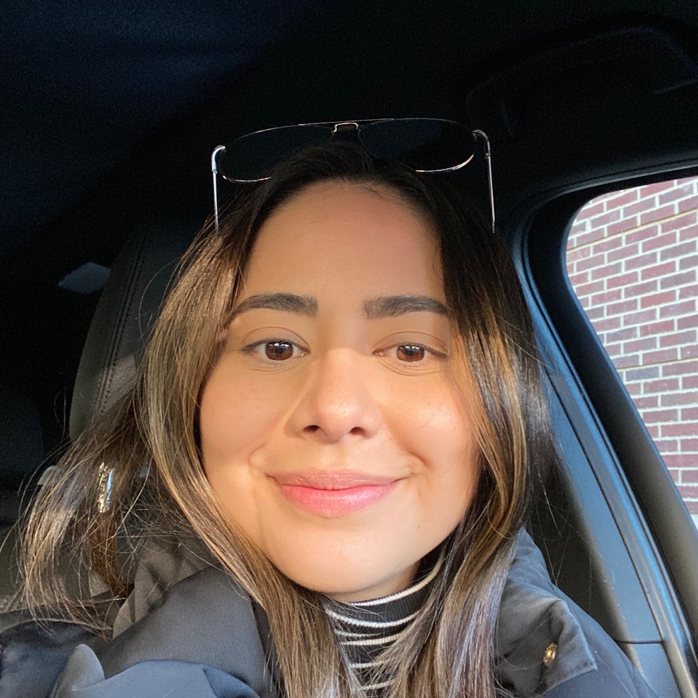 Meet your Posher, Lisa